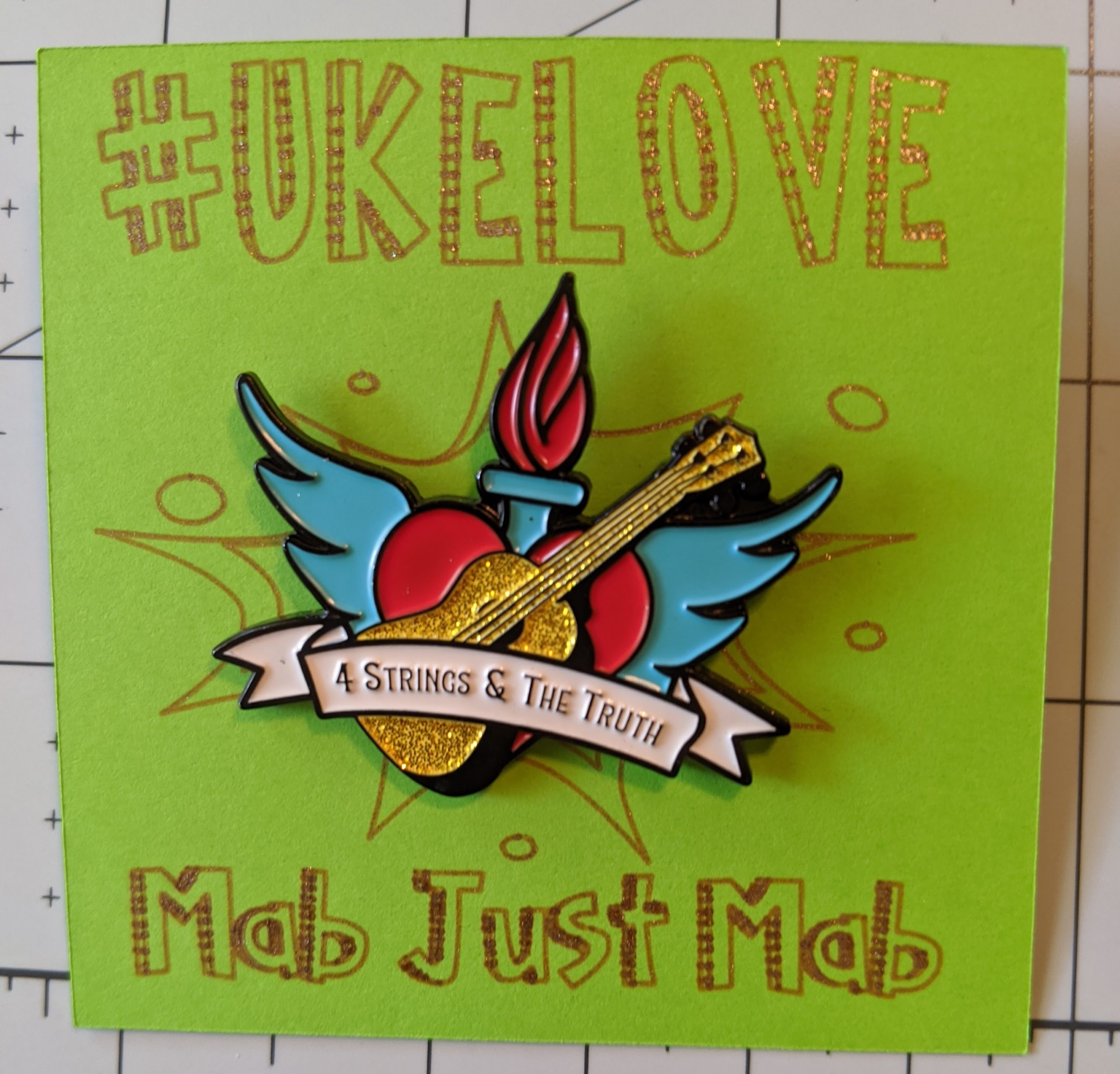 #ukeLove – 4 Strings & the Truth